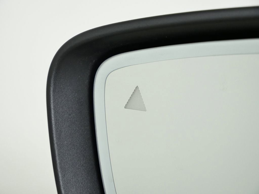 Thumbnail: 2026 BMW 3 Series - 38