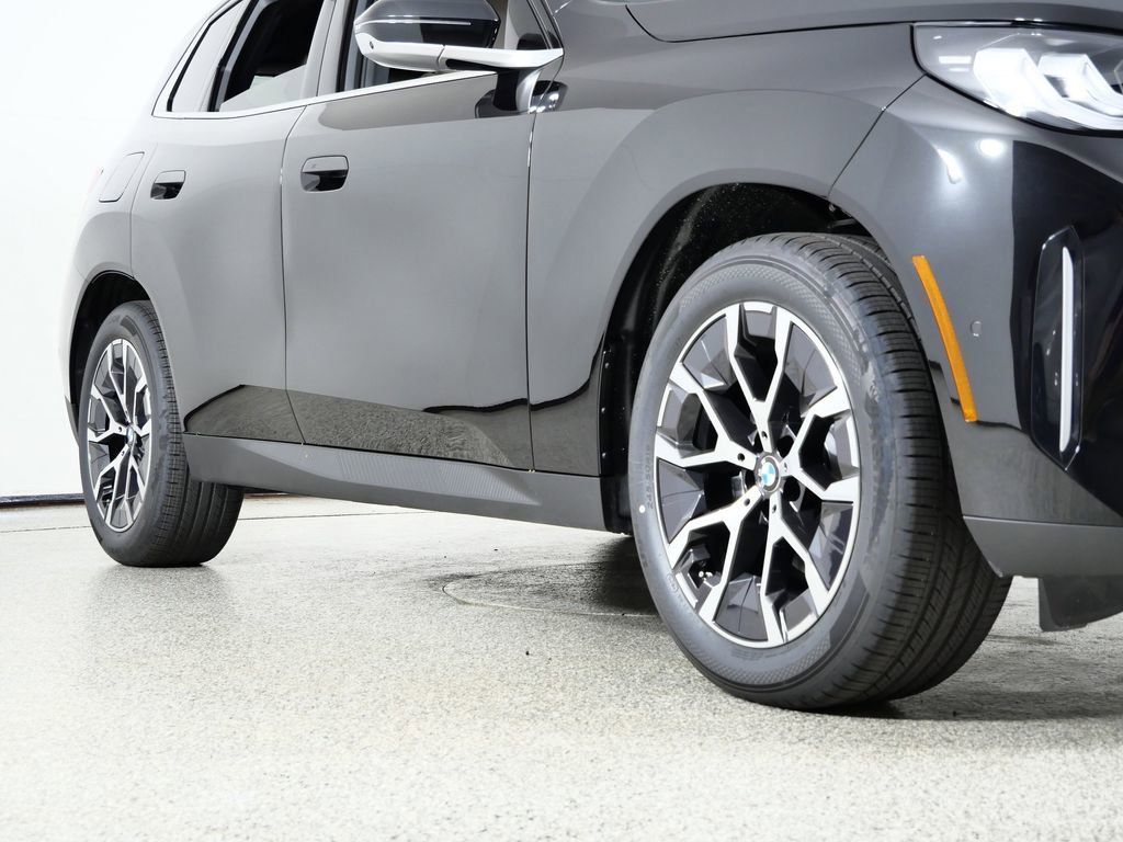 Thumbnail: 2026 BMW X3 - 8