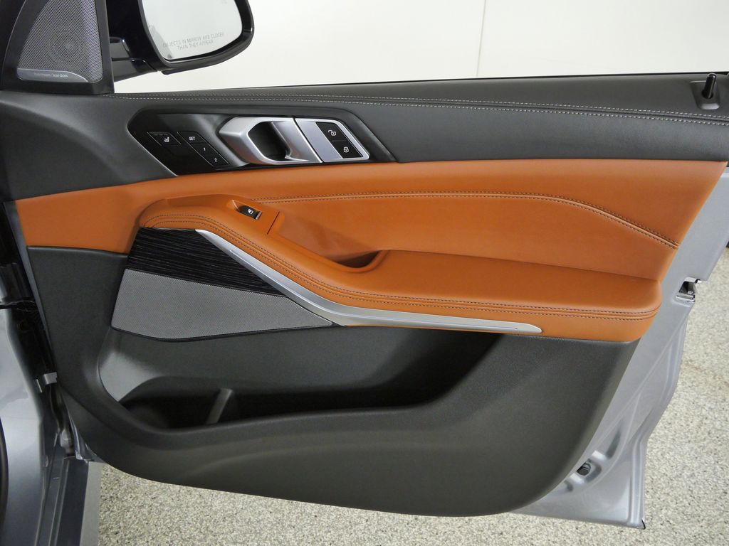 Thumbnail: 2026 BMW X5 - 19