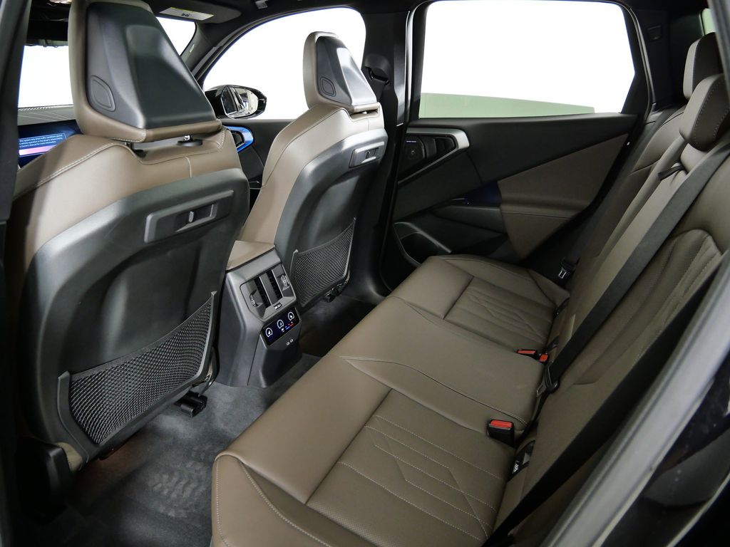 Thumbnail: 2025 BMW X3 - 35