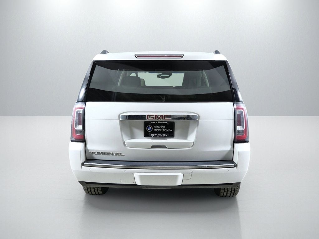 Thumbnail: 2018 GMC Yukon XL - 11