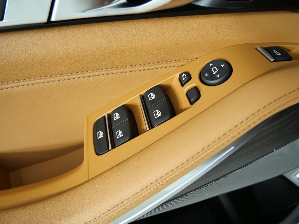 Thumbnail: 2026 BMW X5 - 49