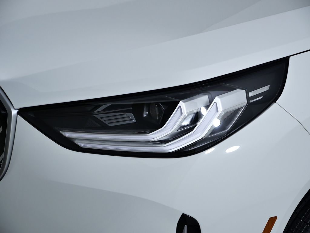 Thumbnail: 2026 BMW X3 - 3