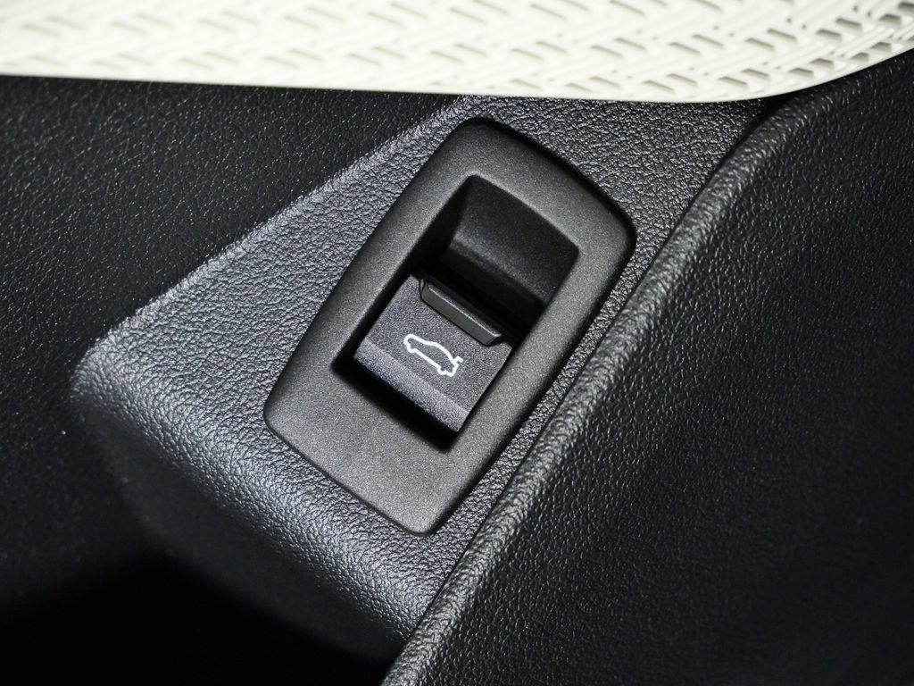 Thumbnail: 2026 BMW X1 - 37