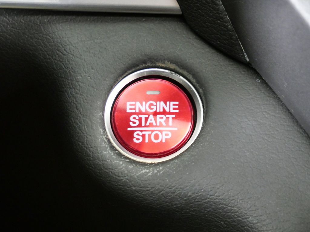 Thumbnail: 2017 Acura MDX - 48