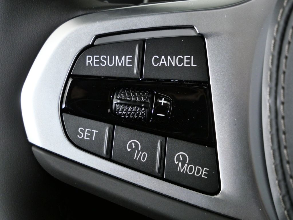 Thumbnail: 2026 BMW X5 - 41