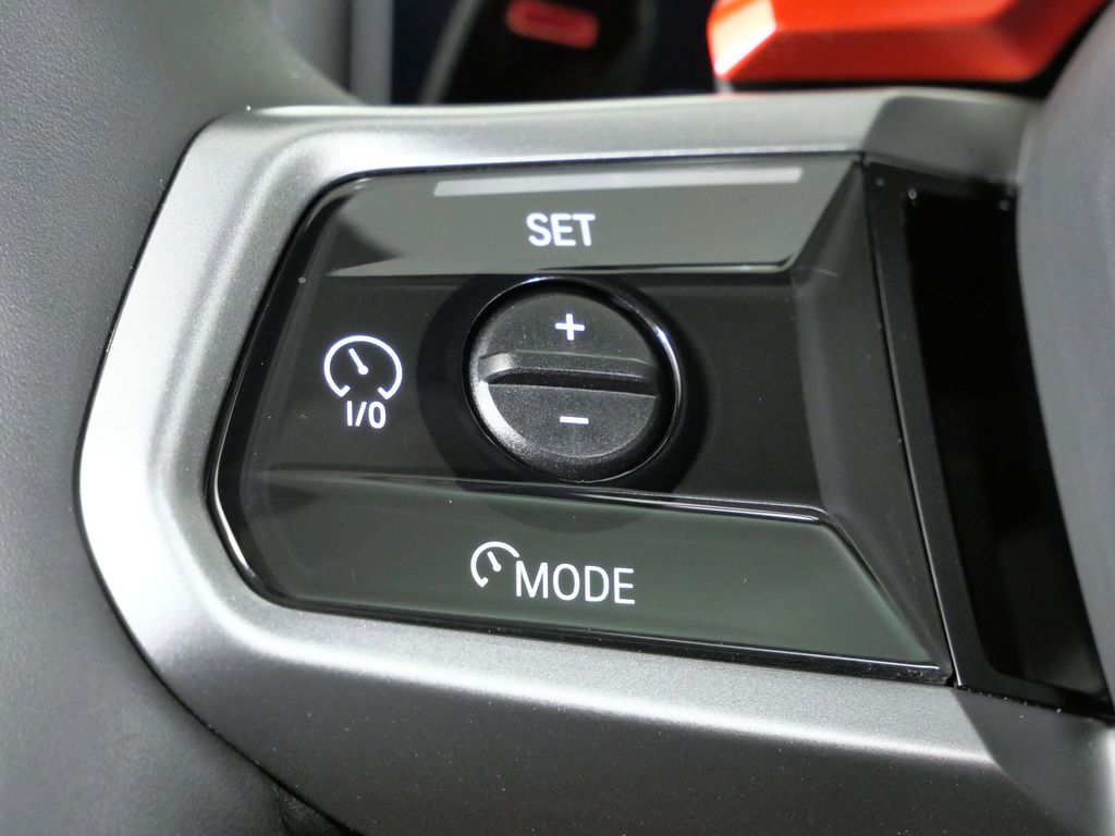 Thumbnail: 2026 BMW M5 - 42