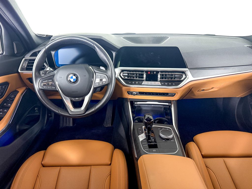 Thumbnail: 2022 BMW 3 Series - 9
