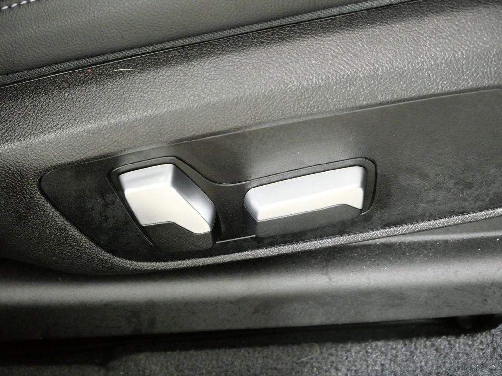 Thumbnail: 2021 BMW X3 - 23