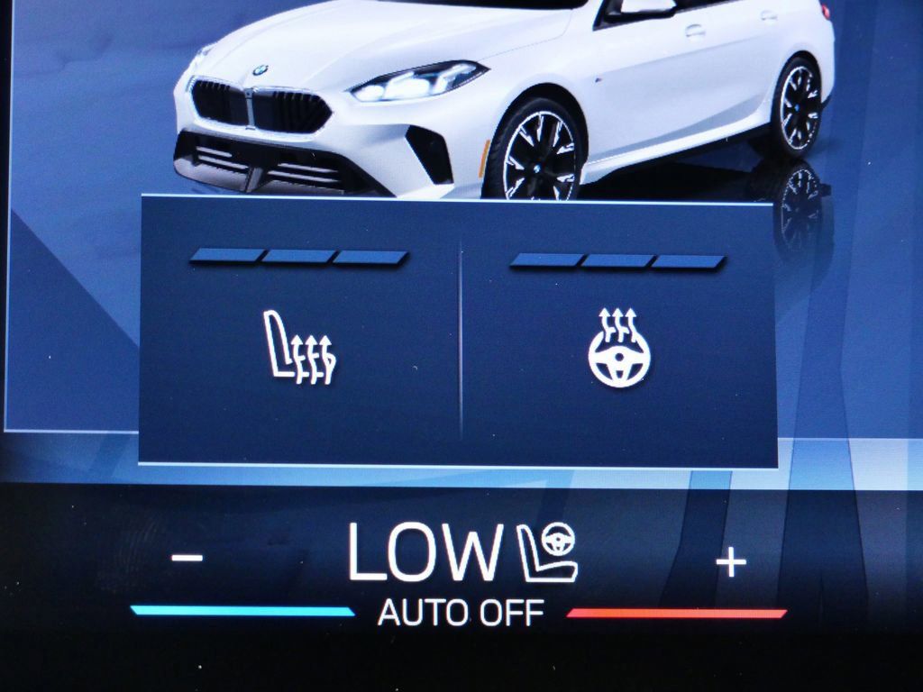 Thumbnail: 2026 BMW 2 Series - 45