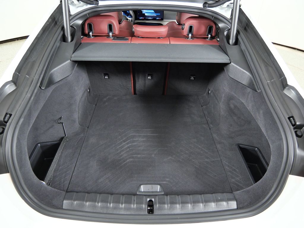 Thumbnail: 2025 BMW i4 - 32