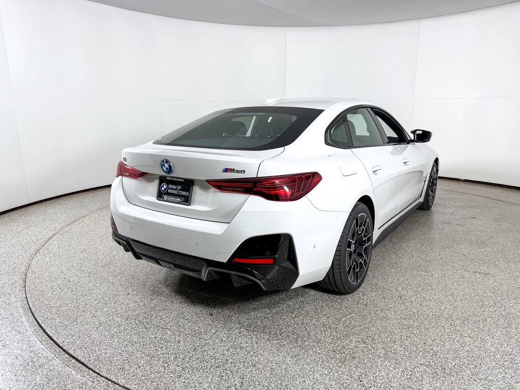 Thumbnail: 2025 BMW i4 - 4