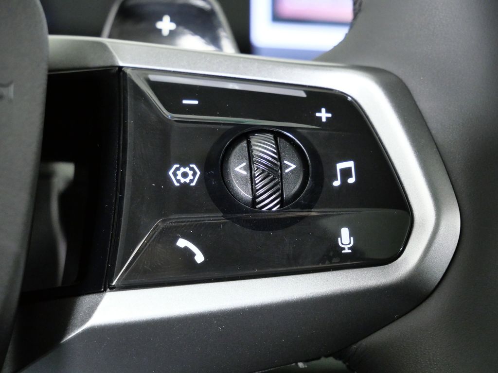 Thumbnail: 2026 BMW 5 Series - 40