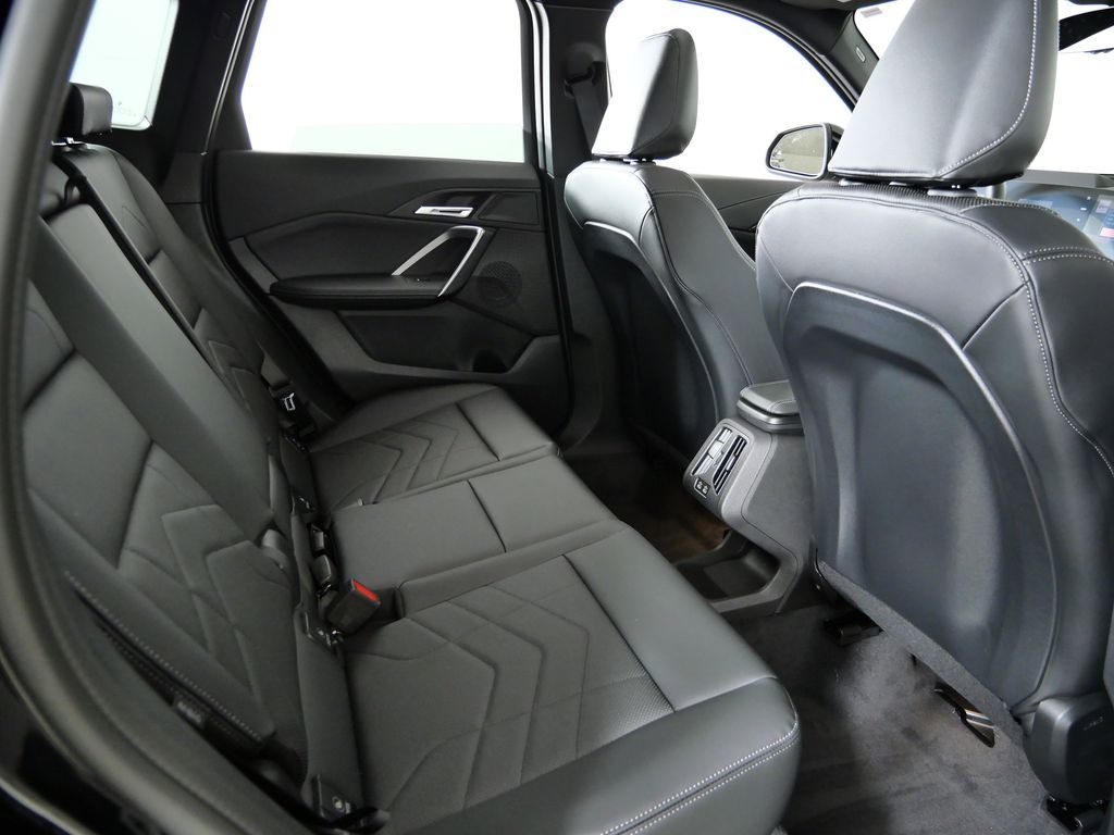 Thumbnail: 2026 BMW X1 - 24