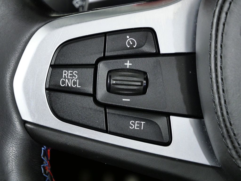 Thumbnail: 2019 BMW M5 - 41