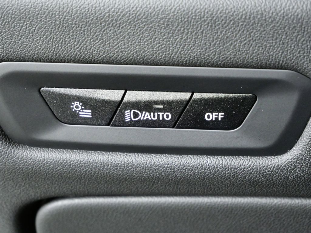 Thumbnail: 2025 BMW X5 - 45