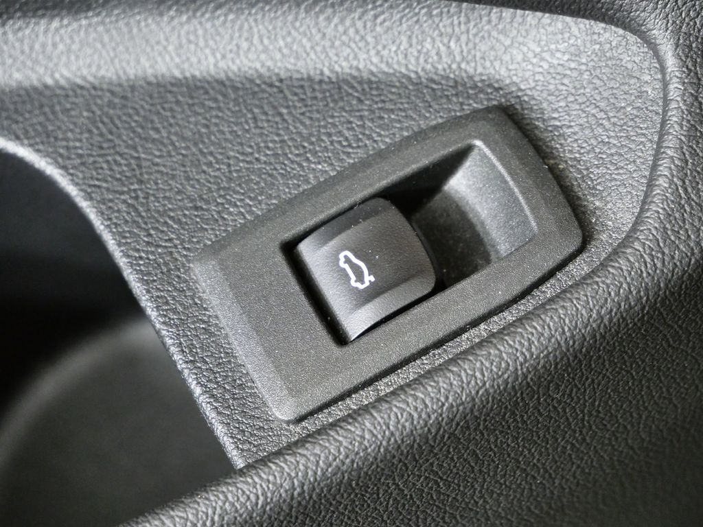 Thumbnail: 2023 BMW 4 Series - 41