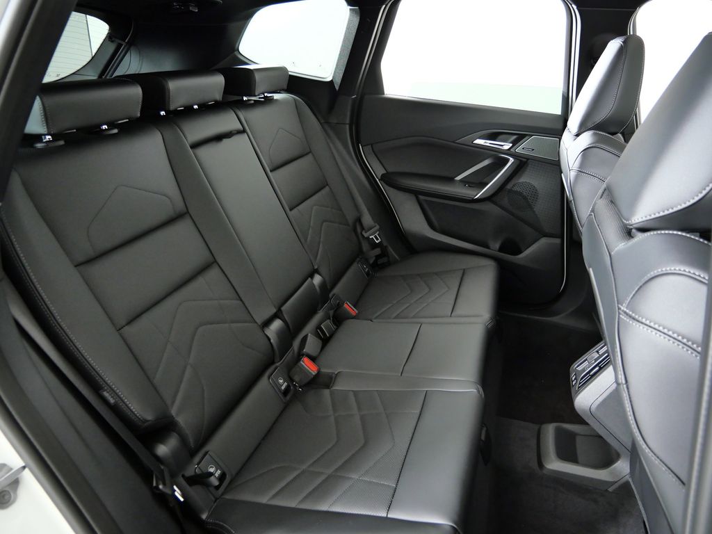 Thumbnail: 2026 BMW X1 - 25