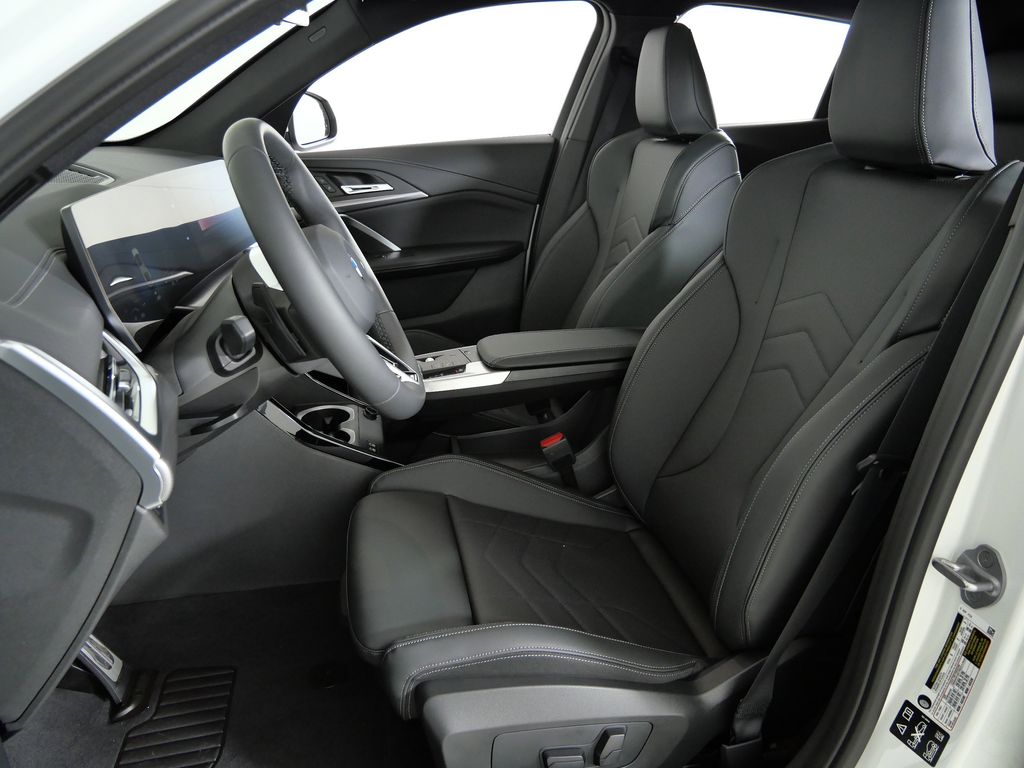 Thumbnail: 2026 BMW X2 - 34