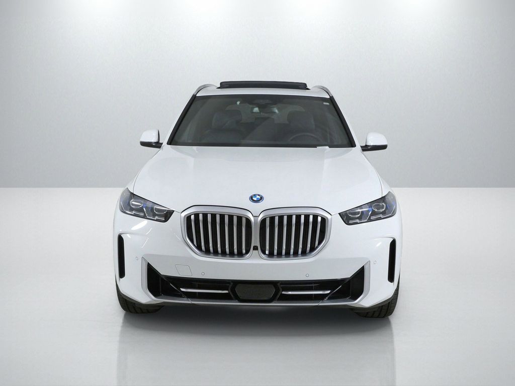 Thumbnail: 2026 BMW X5 - 2