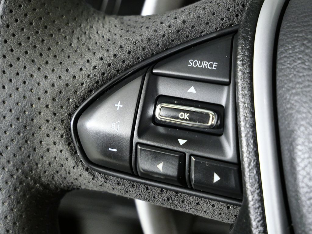 Thumbnail: 2016 Nissan Maxima - 37