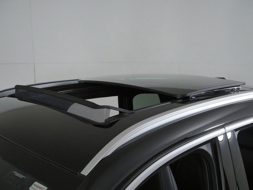 Thumbnail: 2026 BMW X1 - 17