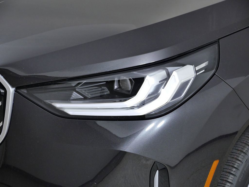 Thumbnail: 2026 BMW X3 - 5