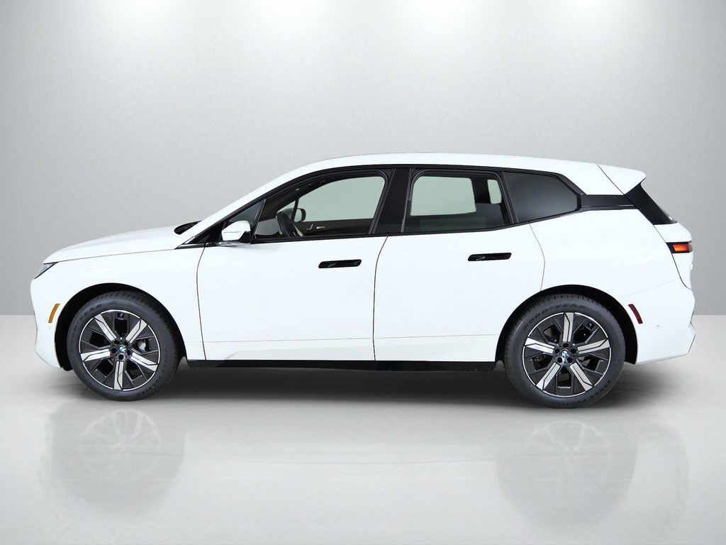Thumbnail: 2026 BMW iX - 15