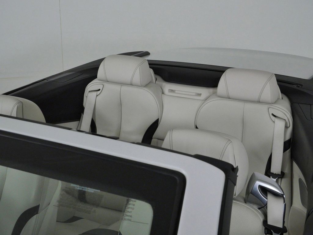 Thumbnail: 2016 BMW 6 Series - 18