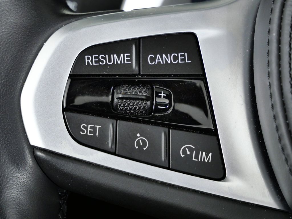 Thumbnail: 2022 BMW 4 Series - 45