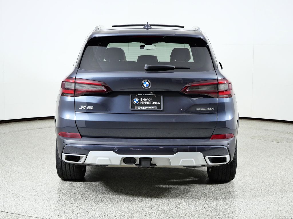 Thumbnail: 2022 BMW X5 - 12