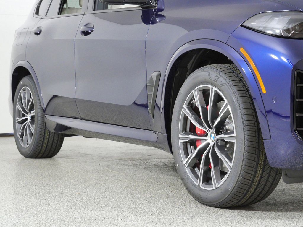 Thumbnail: 2026 BMW X5 - 6