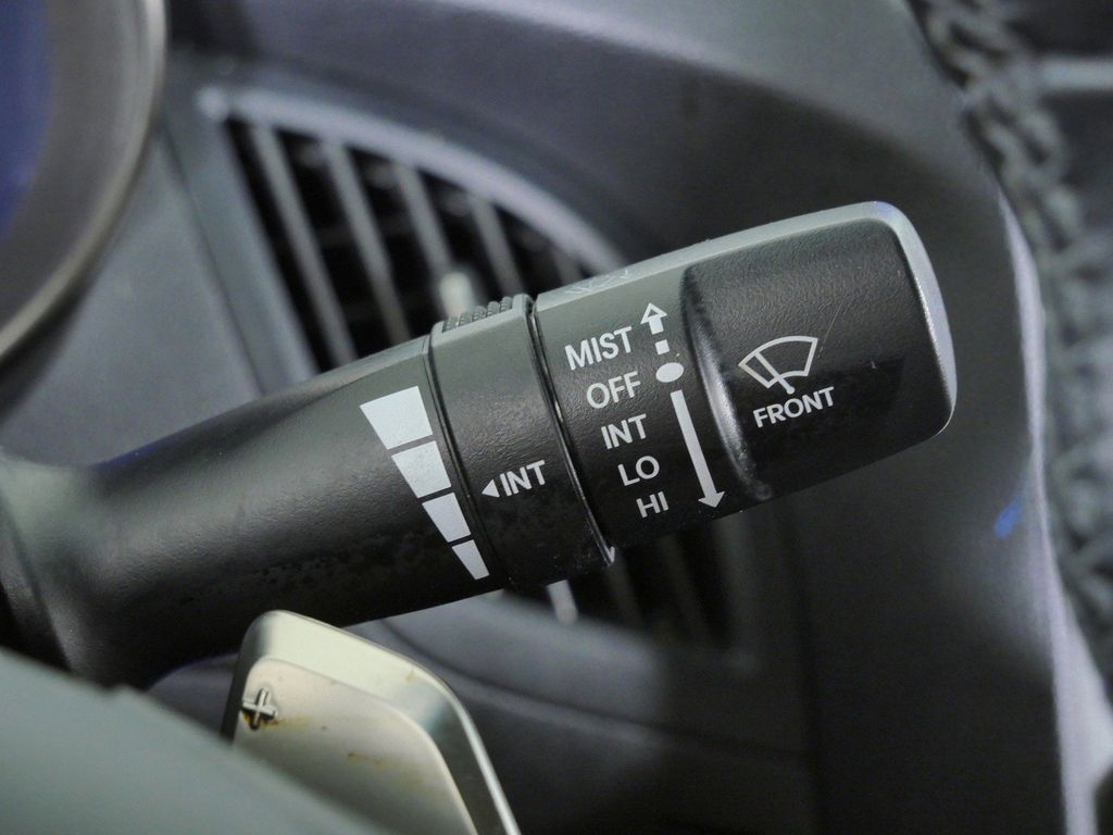 Thumbnail: 2015 Hyundai Genesis - 45