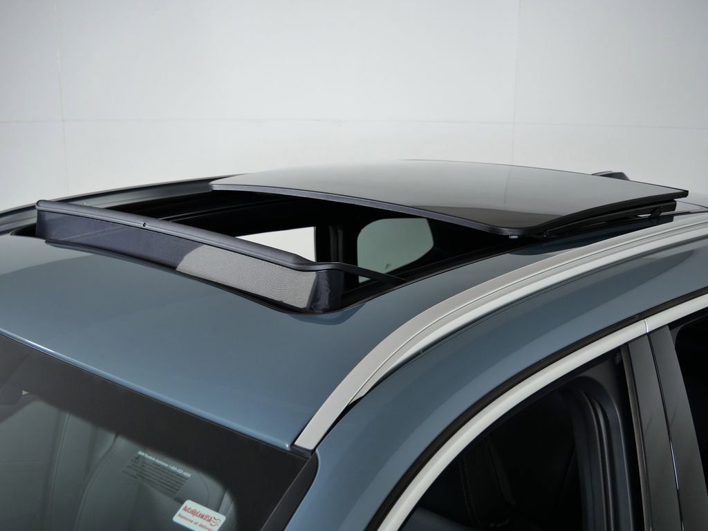 Thumbnail: 2026 BMW X1 - 20