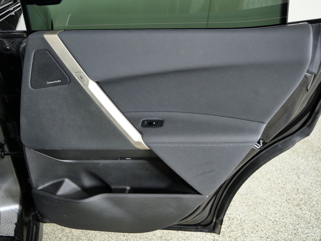 Thumbnail: 2024 BMW iX - 29