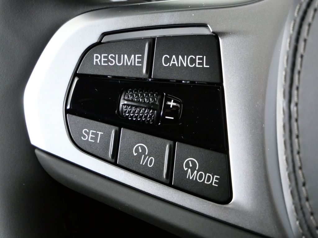 Thumbnail: 2026 BMW X5 - 41