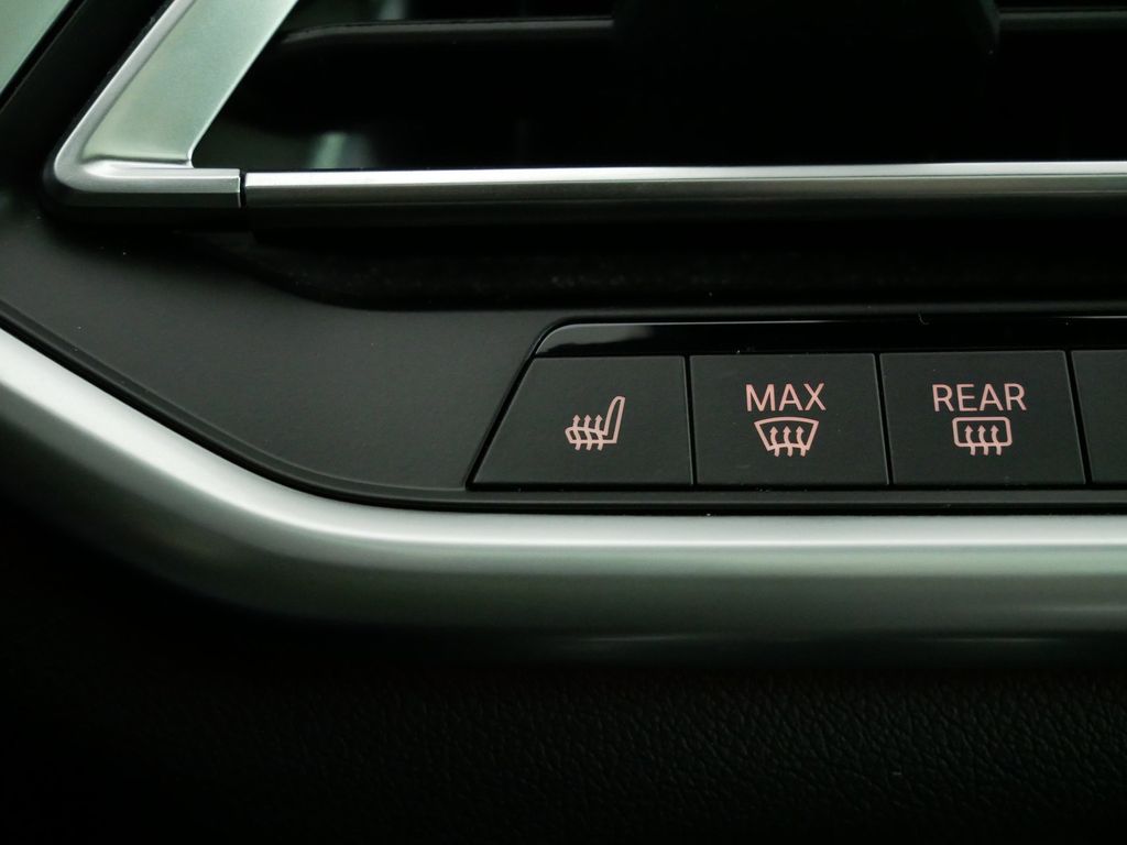 2023 BMW X6 xDrive40i 51