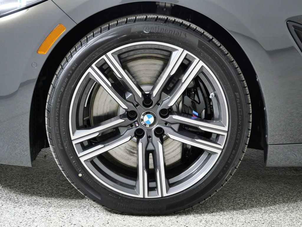 Thumbnail: 2026 BMW 8 Series - 19