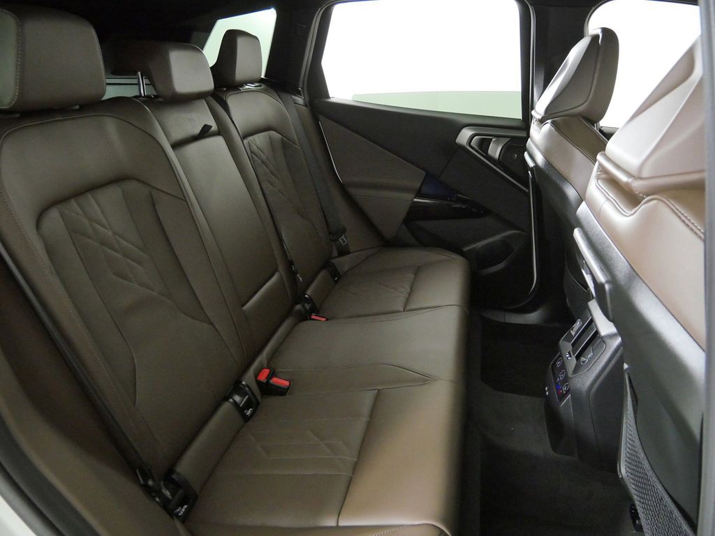 Thumbnail: 2026 BMW X3 - 27