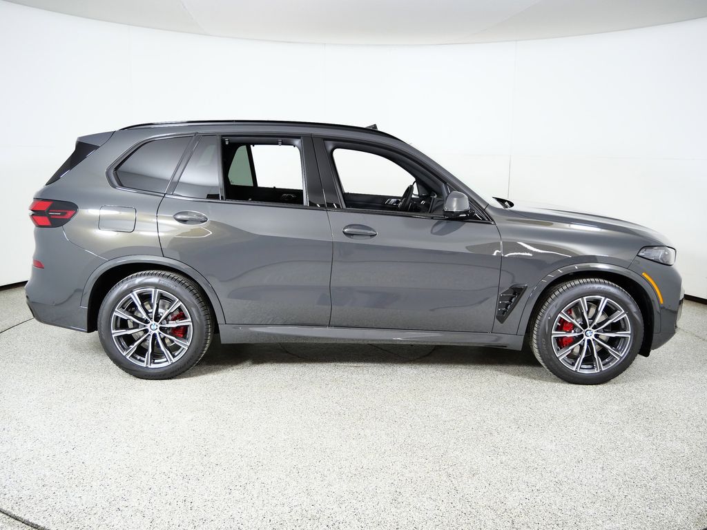 Thumbnail: 2026 BMW X5 - 8