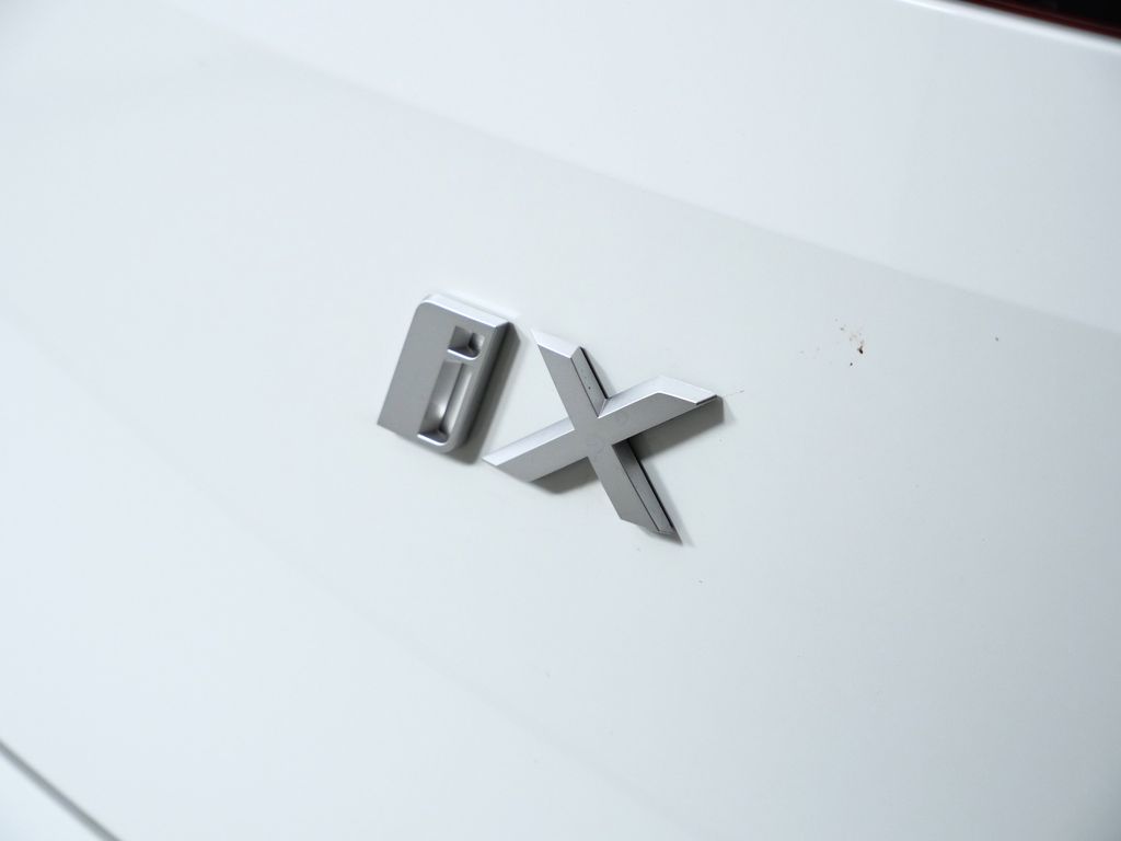 Thumbnail: 2026 BMW iX - 13