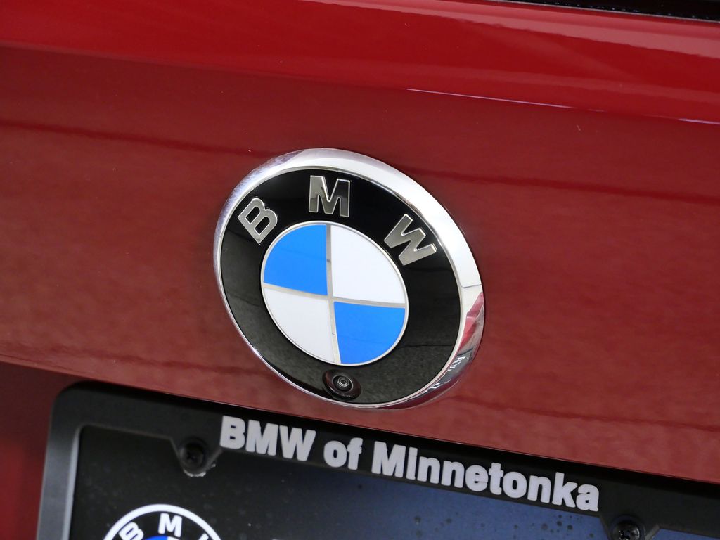 Thumbnail: 2026 BMW i4 - 11