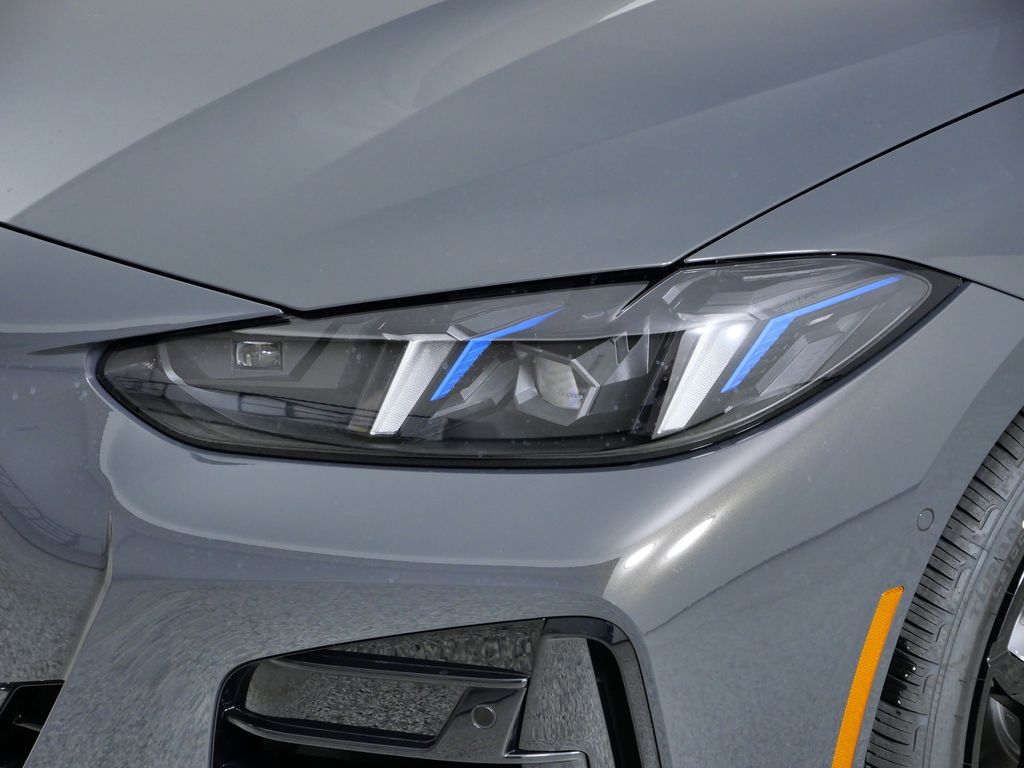 Thumbnail: 2026 BMW 4 Series - 3