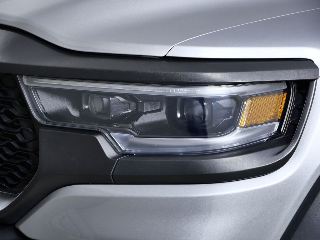 Thumbnail: 2022 RAM 1500 - 4