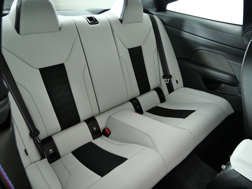 Thumbnail: 2026 BMW M4 - 25