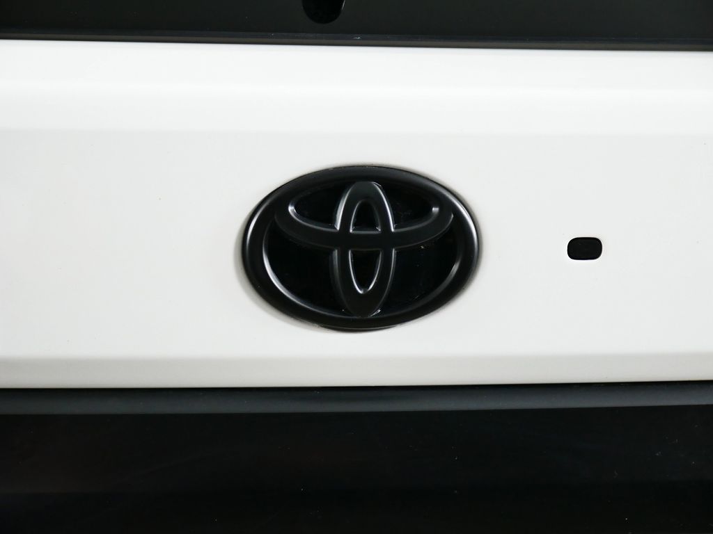 Thumbnail: 2024 Toyota Sequoia - 12