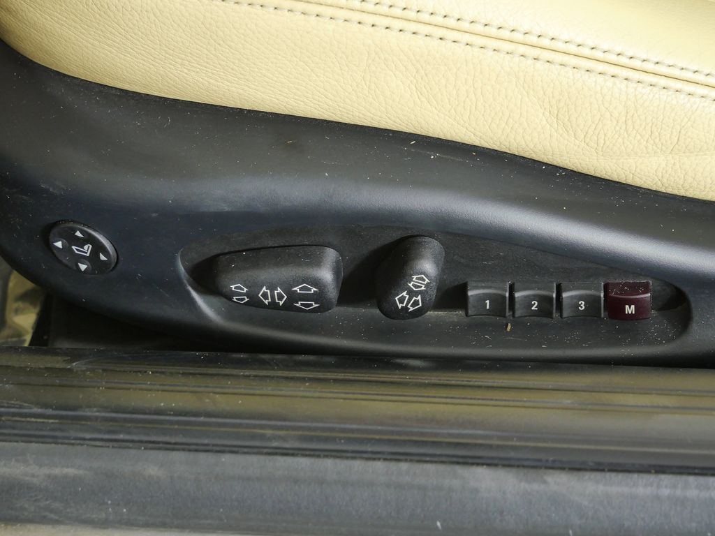 Thumbnail: 2008 BMW 6 Series - 31