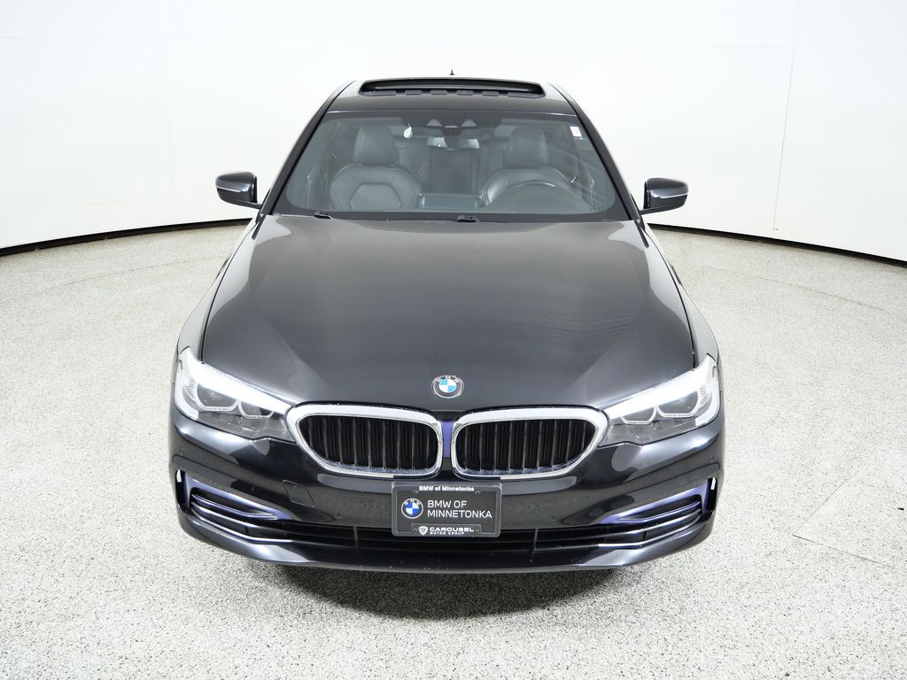 Thumbnail: 2019 BMW 5 Series - 17