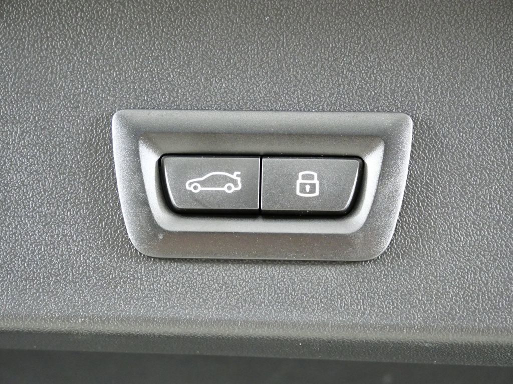 Thumbnail: 2026 BMW X3 - 30