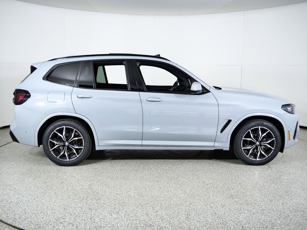 Thumbnail: 2023 BMW X3 - 9